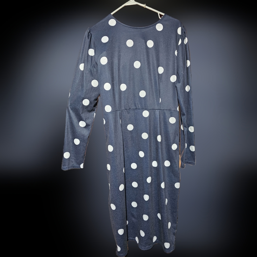 Soft cotton blend Polka dot skirt  42" long 15"/19" bust & waist.